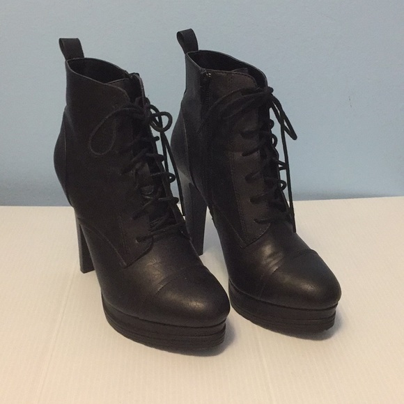 Forever 21 Shoes - NWOT Forever 21 booties